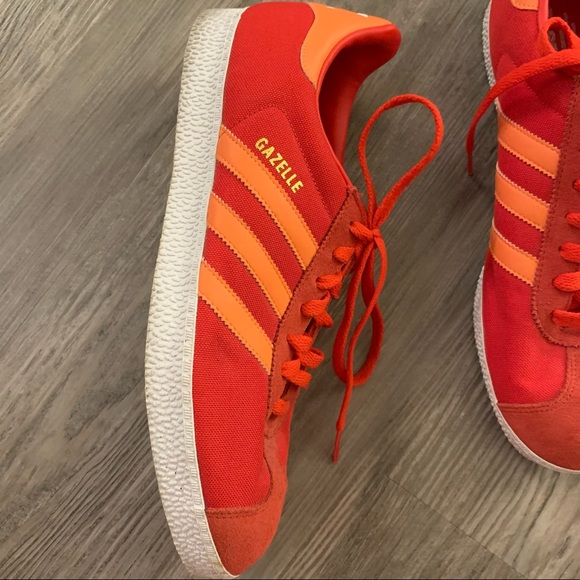 Adidas Gazelle Sneakers Red Size 11 - Picture 2 of 7